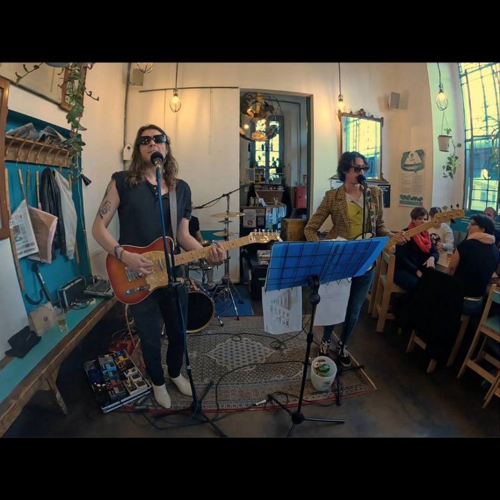 Madama Hostel & Bistrot